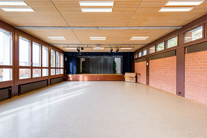 Schulanlage Egg - Aula, Bild 1 / 1