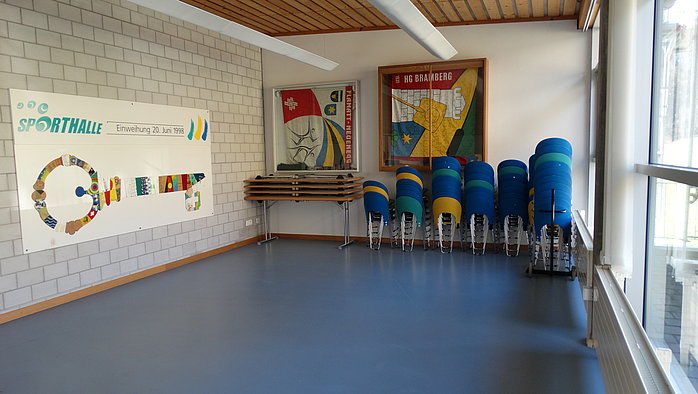 Sporthalle Dorf, Neuenegg; Sitzungszimmer (MZR), Bild 1 / 2