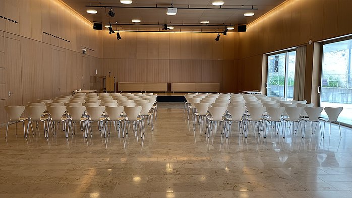 Gemeindezentrum (GdZ): Gemeindesaal, Bild 1 / 6