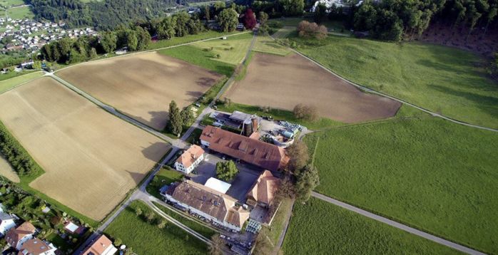 Schlosshof Pfeffingen - Buurestube, Bild 1 / 3