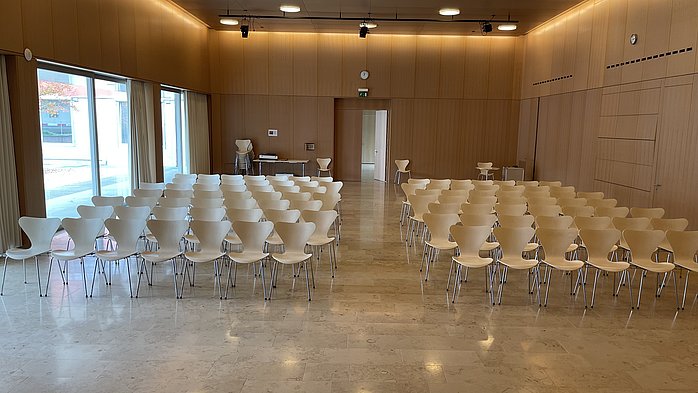 Gemeindezentrum (GdZ): Gemeindesaal, Bild 5 / 6