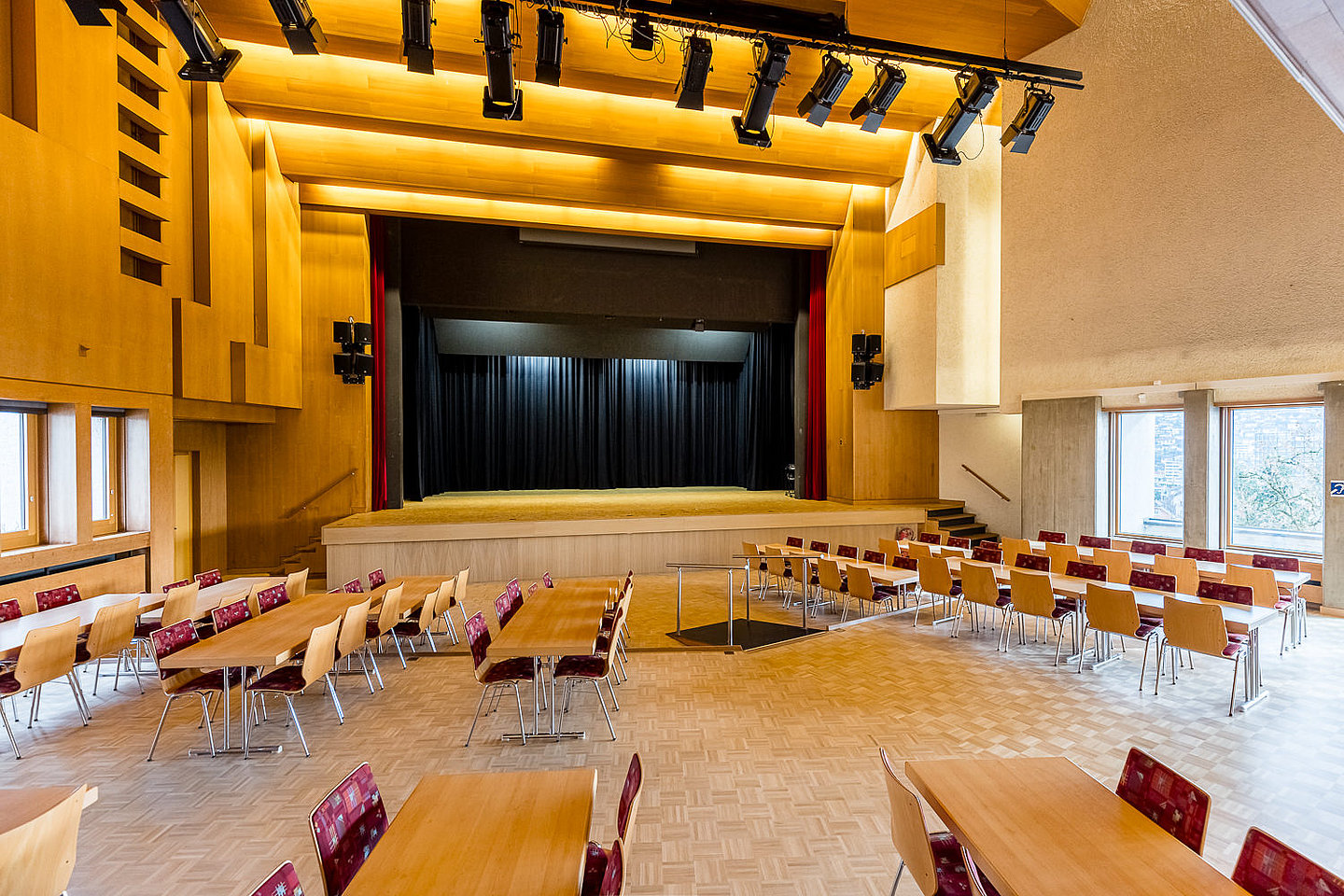 Saalbau Wilden Mann - Grosser Saal