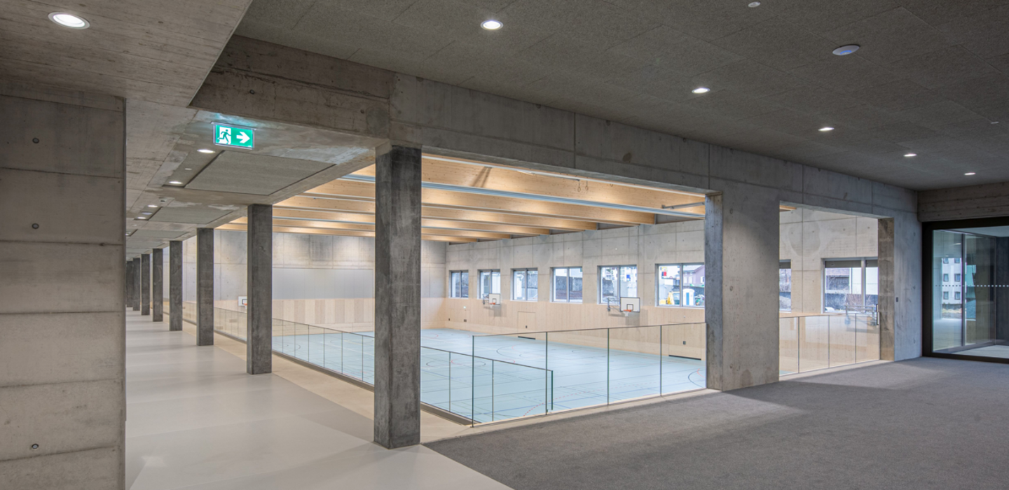 RE/MAX Halle (Dreifachsporthalle)